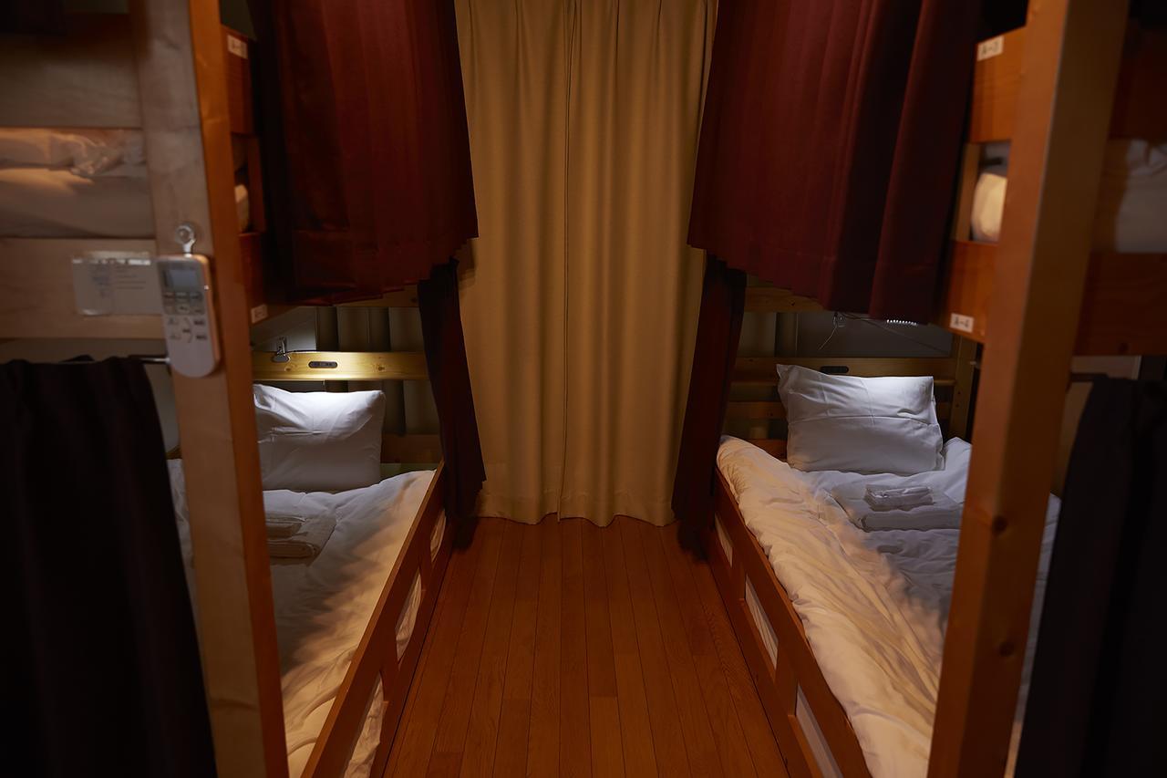 Japan Hostel Shinya Tokkyu Tokio Buitenkant foto