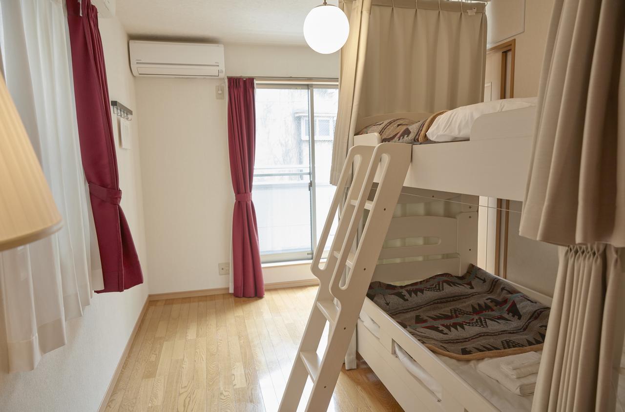 Japan Hostel Shinya Tokkyu Tokio Buitenkant foto