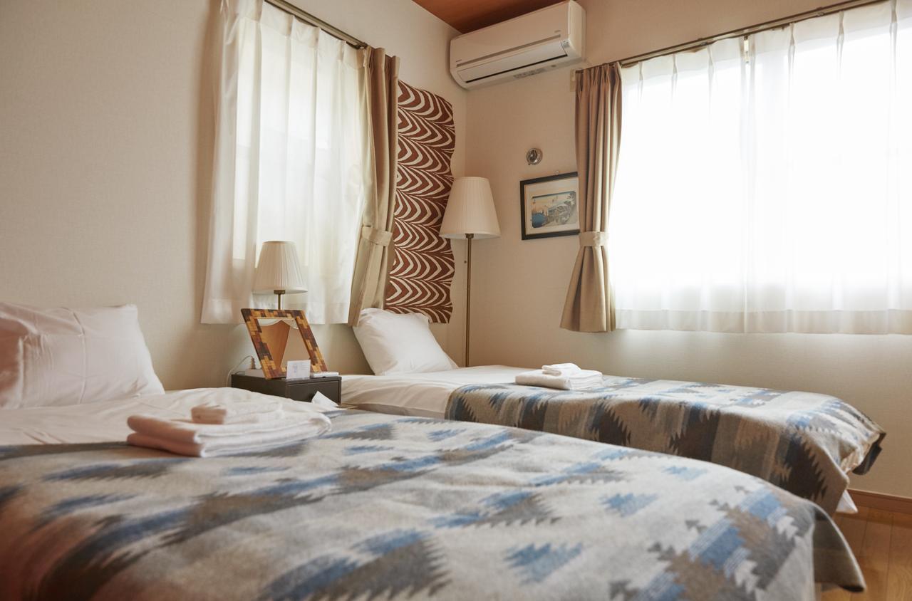 Japan Hostel Shinya Tokkyu Tokio Buitenkant foto