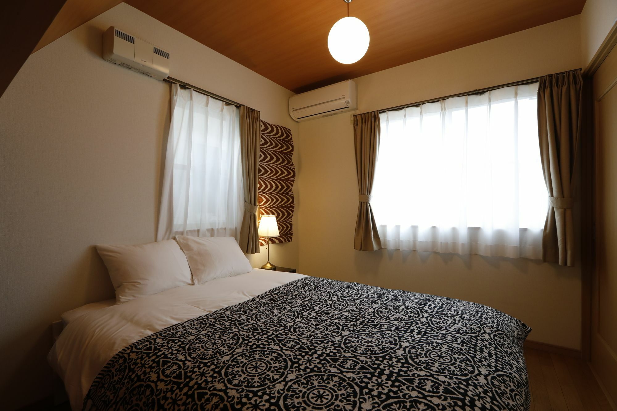 Japan Hostel Shinya Tokkyu Tokio Buitenkant foto