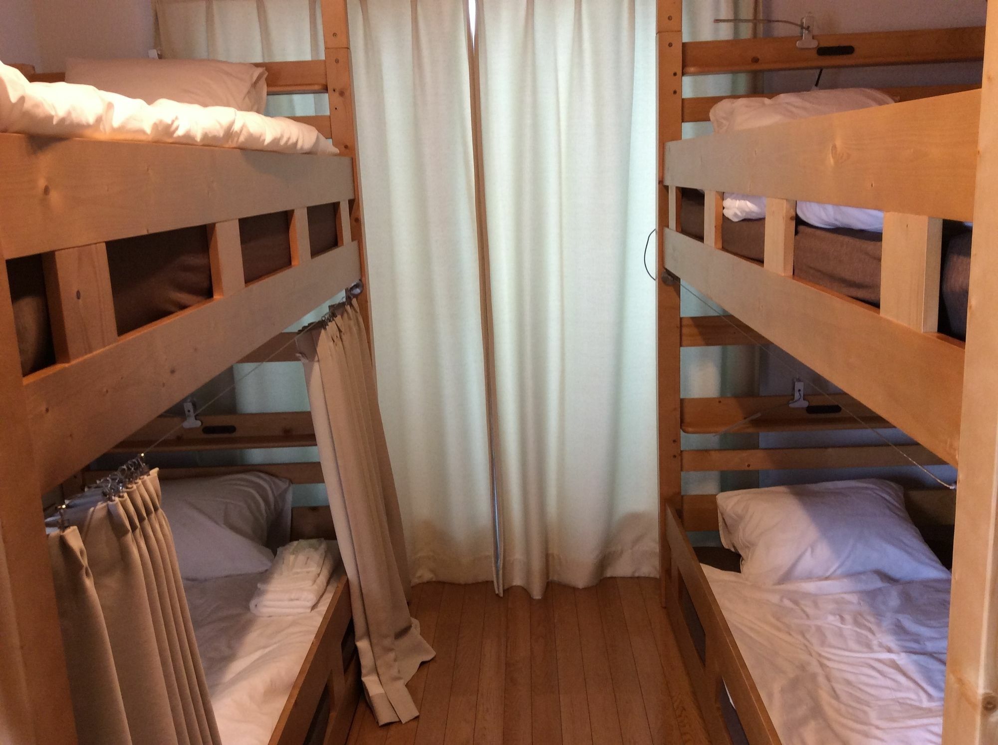 Japan Hostel Shinya Tokkyu Tokio Buitenkant foto