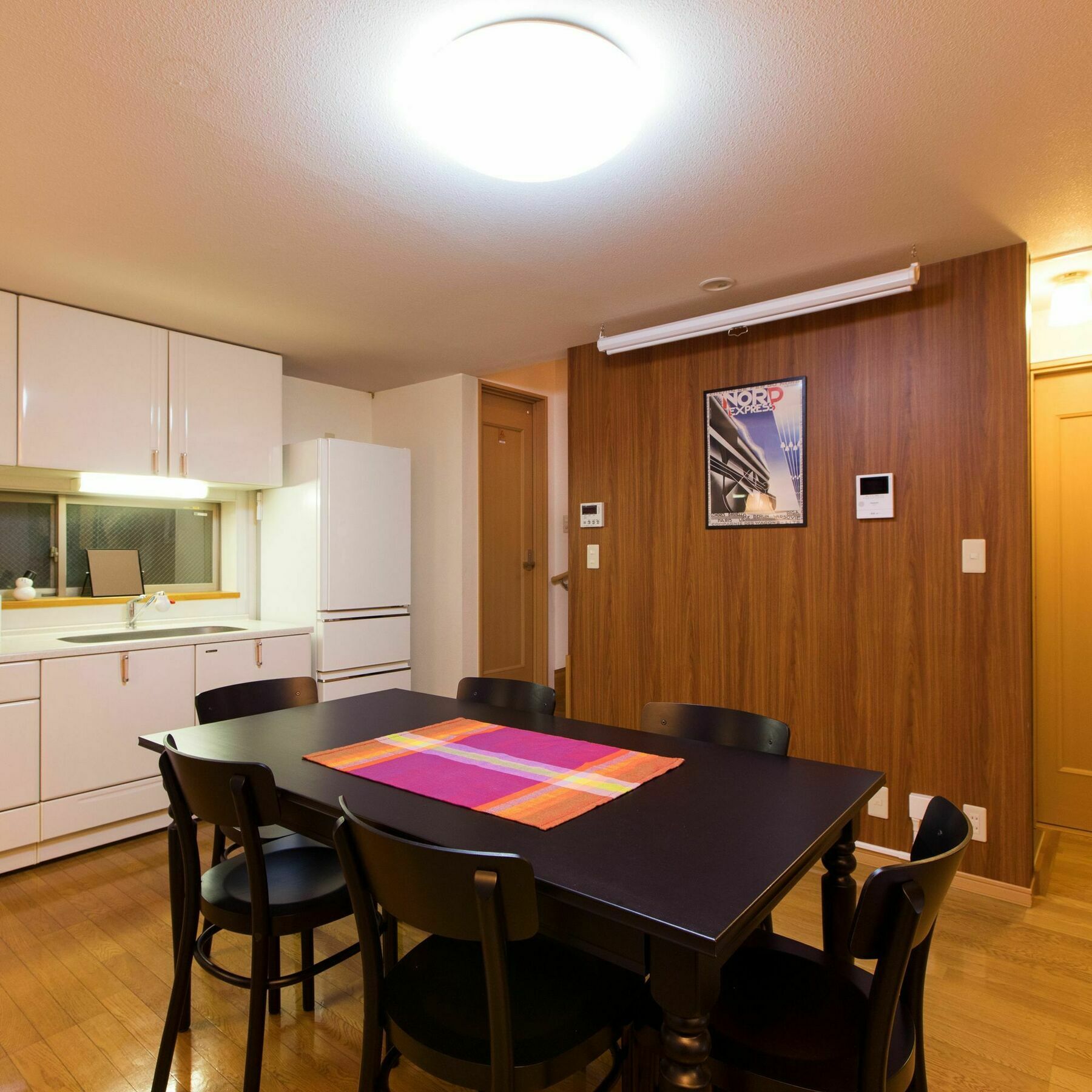 Japan Hostel Shinya Tokkyu Tokio Buitenkant foto